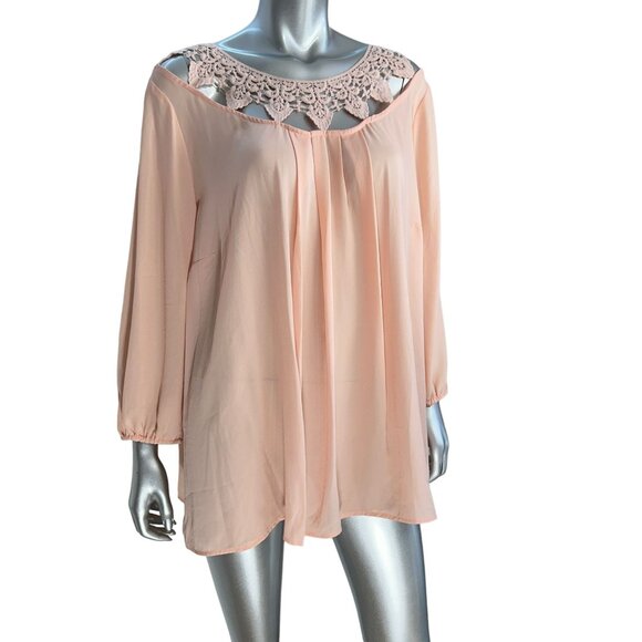 Bellatrix Peach Chiffon Blouse With Lace Crochet Neckline Long Sleeves 1X - Picture 5 of 7